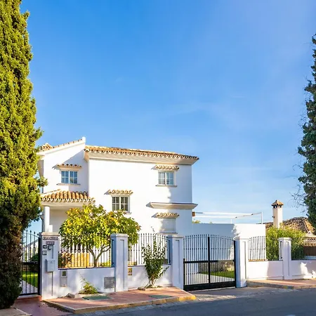 Villa Villa, Golf *